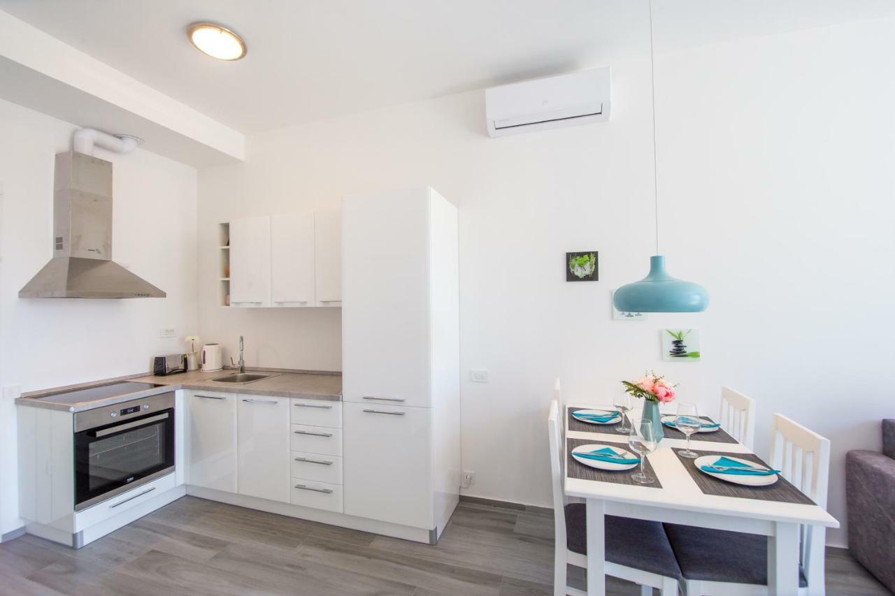Apart Sky Residence With Sea View In Delmar Budva Extérieur photo
