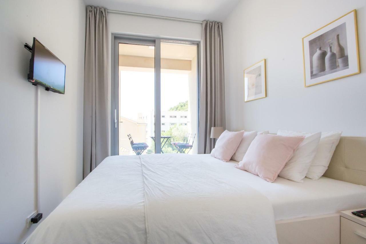 Apart Sky Residence With Sea View In Delmar Budva Extérieur photo